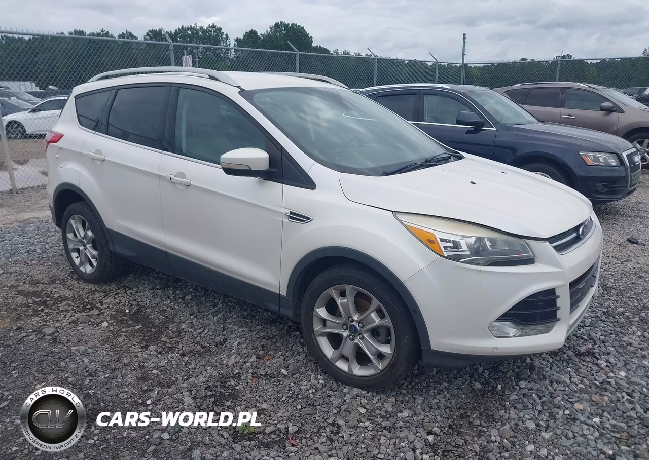 2014 Ford Escape Titanium – zdjęcie 1 z 11