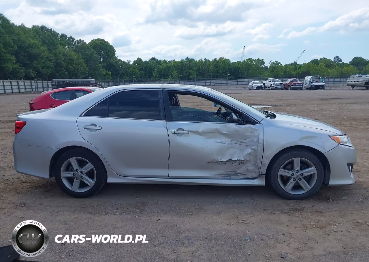 2013 Toyota Camry Se VIN:4T1BF1FK7DU671097 - 12
