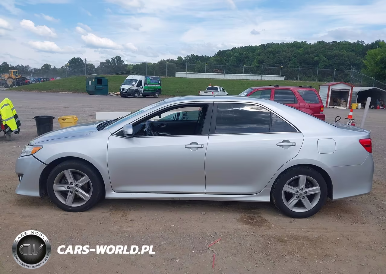 2013 Toyota Camry Se VIN:4T1BF1FK7DU671097 - 13