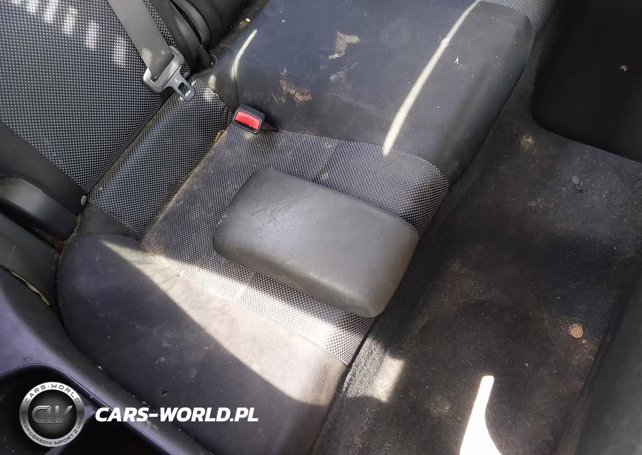 2008 Scion Tc VIN:JTKDE167580248228 - 8
