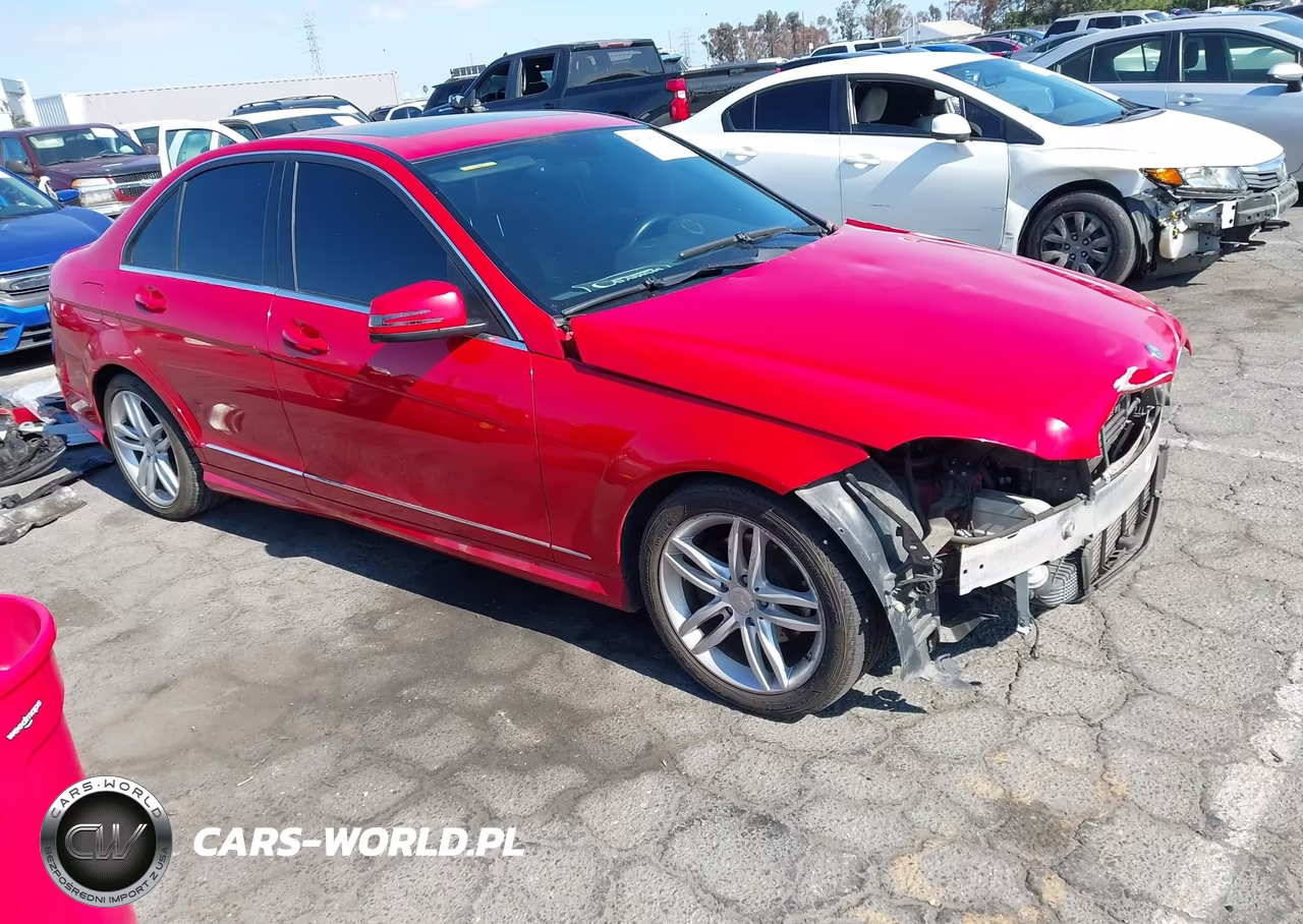 2013 Mercedes-Benz C 250 Sport