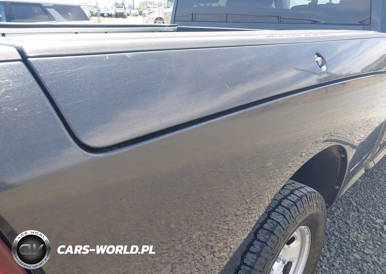 2019 Ram 1500 Classic Tradesman 4X4 6'4 Box VIN:1C6RR7FG4KS661927 - 14