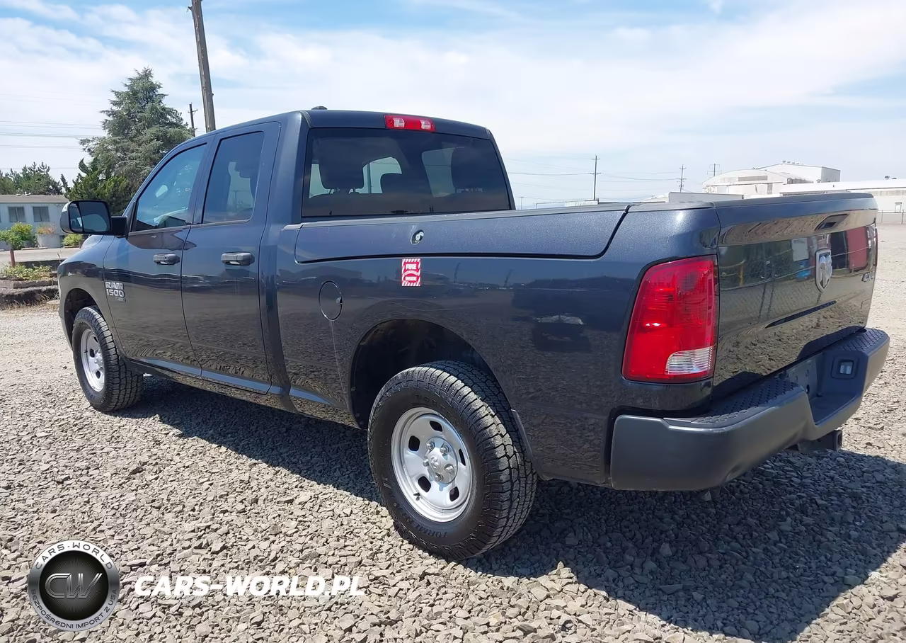 2019 Ram 1500 Classic Tradesman 4X4 6'4 Box VIN:1C6RR7FG4KS661927 - 3