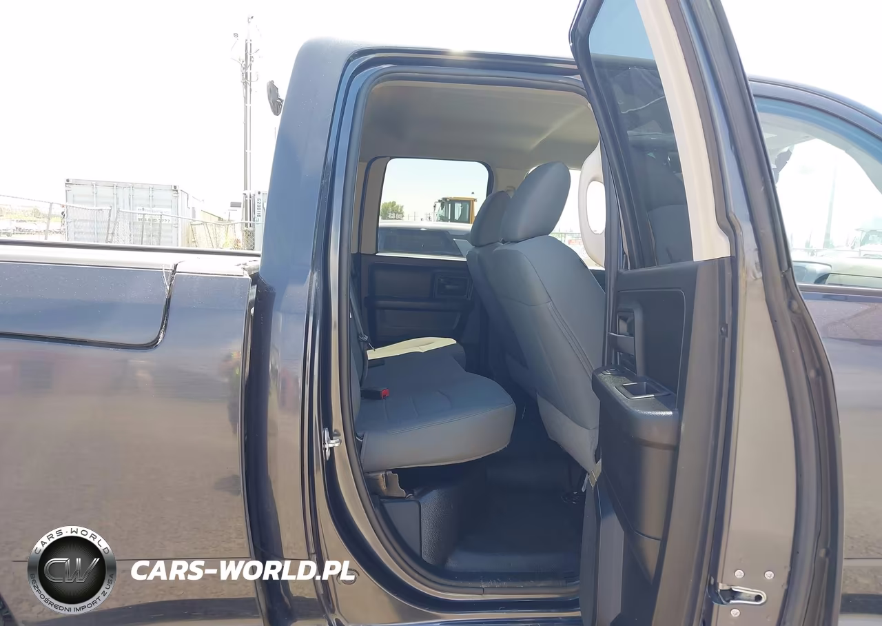 2019 Ram 1500 Classic Tradesman 4X4 6'4 Box VIN:1C6RR7FG4KS661927 - 8