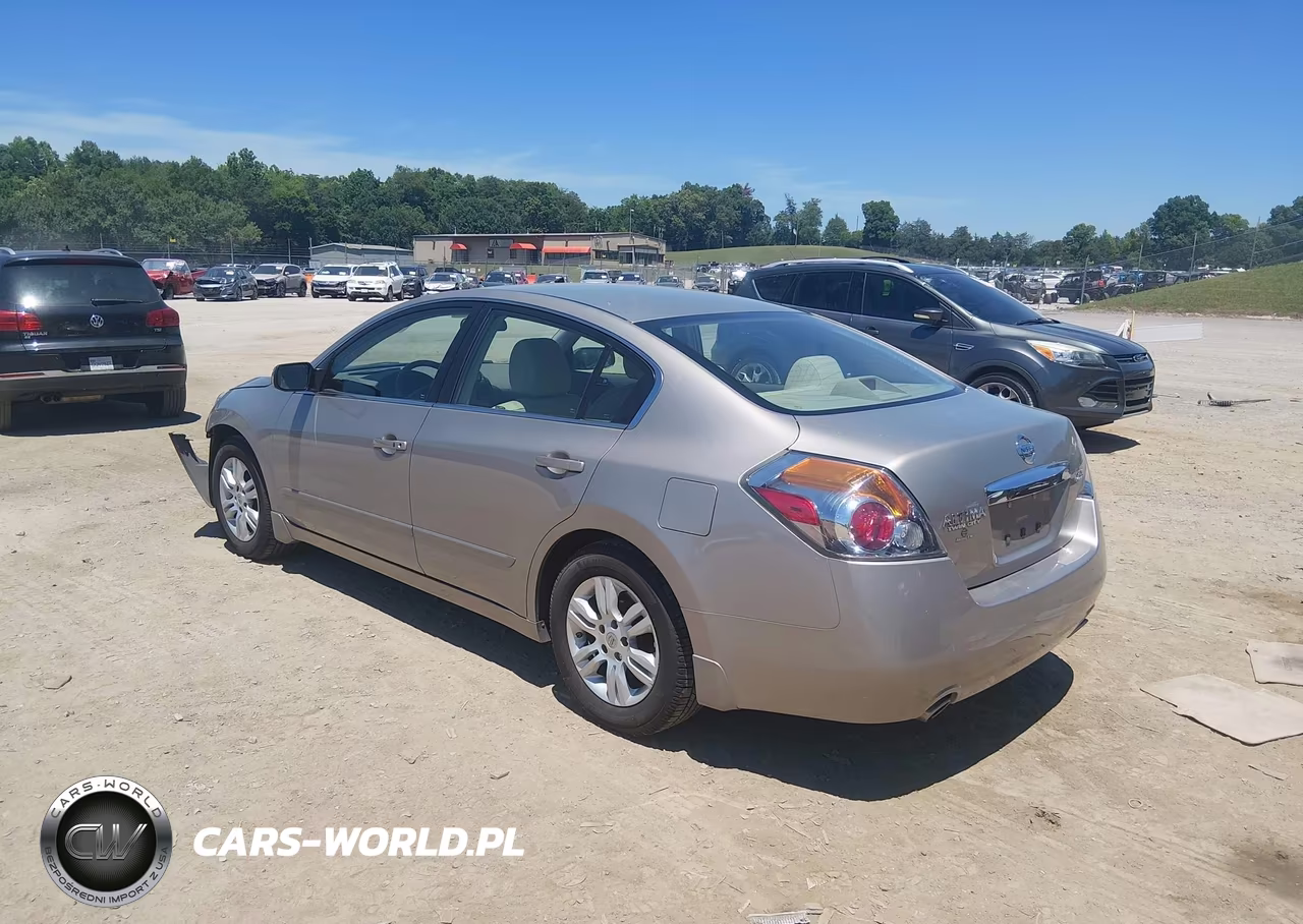 2011 Nissan Altima 2.5 S VIN:1N4AL2AP1BC121873 - 3