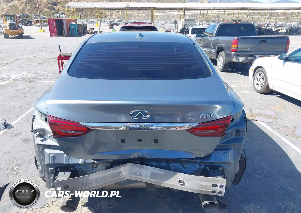 2018 Infiniti Q50 3.0T Luxe VIN:JN1EV7AP6JM361046 - 17