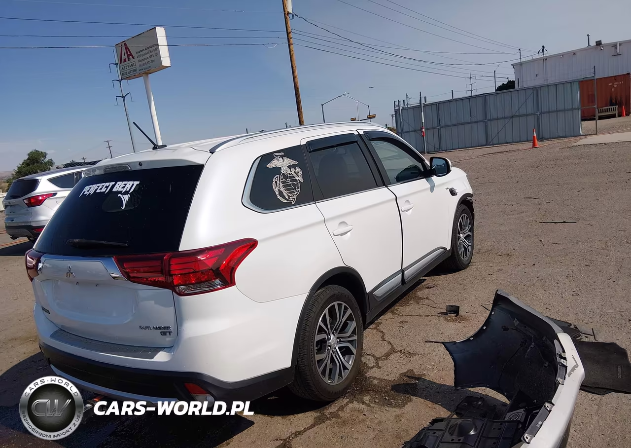 2016 Mitsubishi Outlander Gt VIN:JA4JZ4AX0GZ011867 - 4