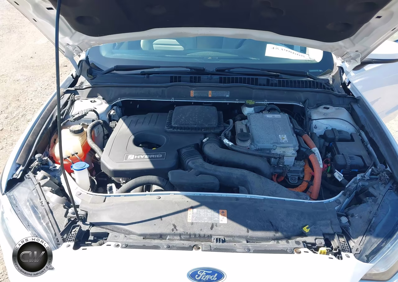 2018 Ford Fusion Hybrid S VIN:3FA6P0UU5JR254555 - 10