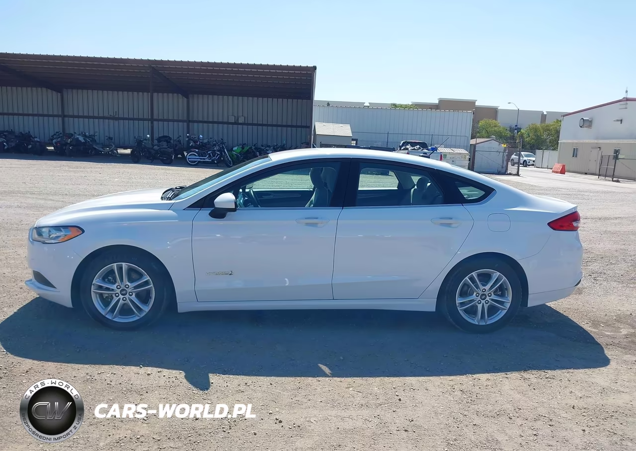 2018 Ford Fusion Hybrid S VIN:3FA6P0UU5JR254555 - 15