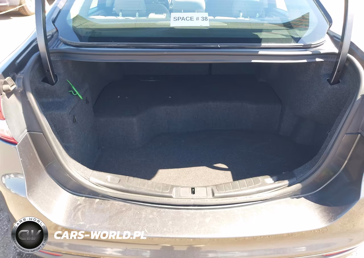 2018 Ford Fusion Hybrid S VIN:3FA6P0UU3JR254554 - 12
