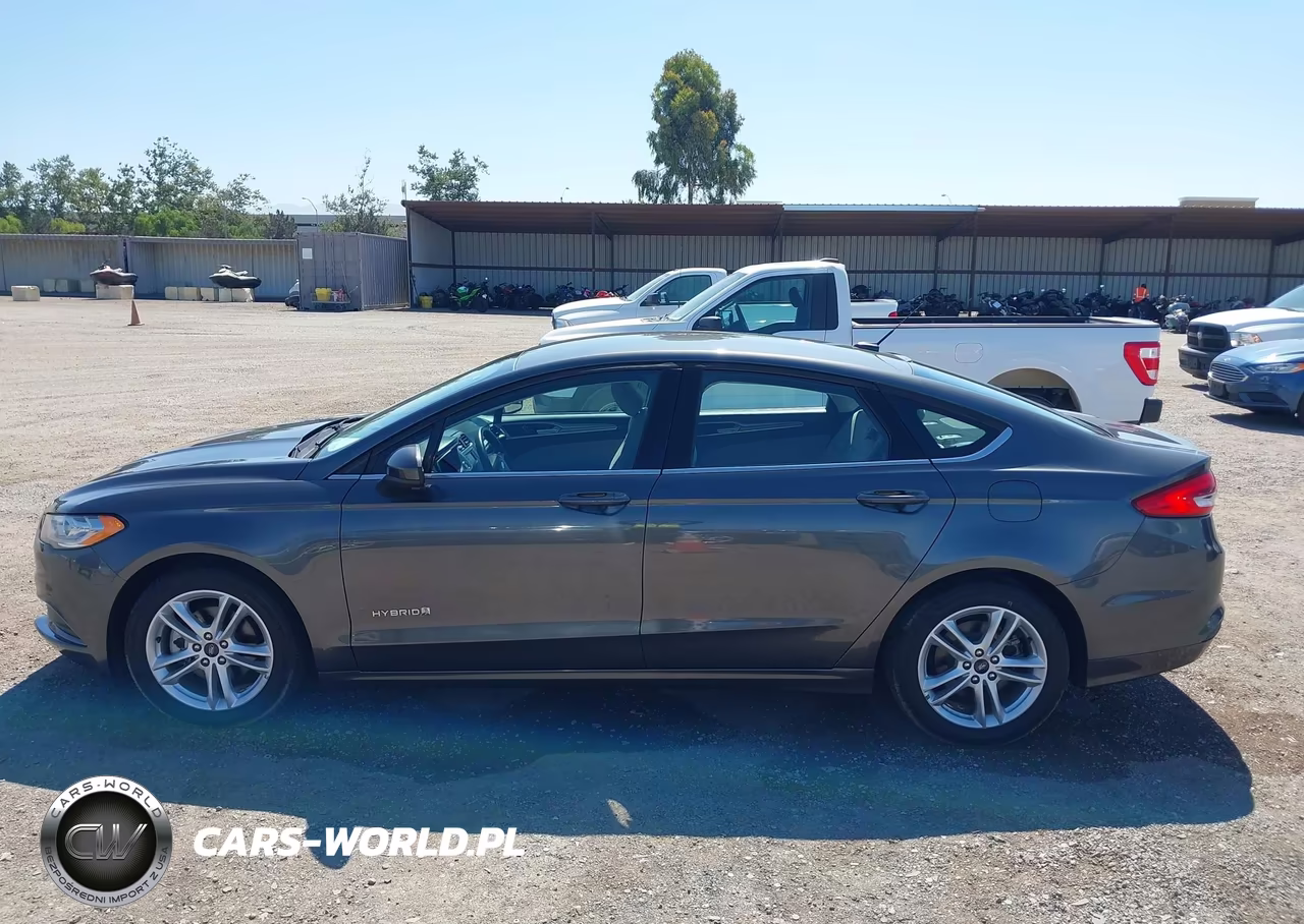 2018 Ford Fusion Hybrid S VIN:3FA6P0UU3JR254554 - 15