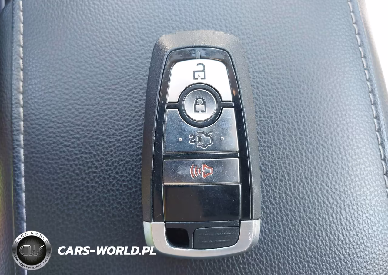 2018 Ford Fusion Hybrid S VIN:3FA6P0UU4JR243532 - 11