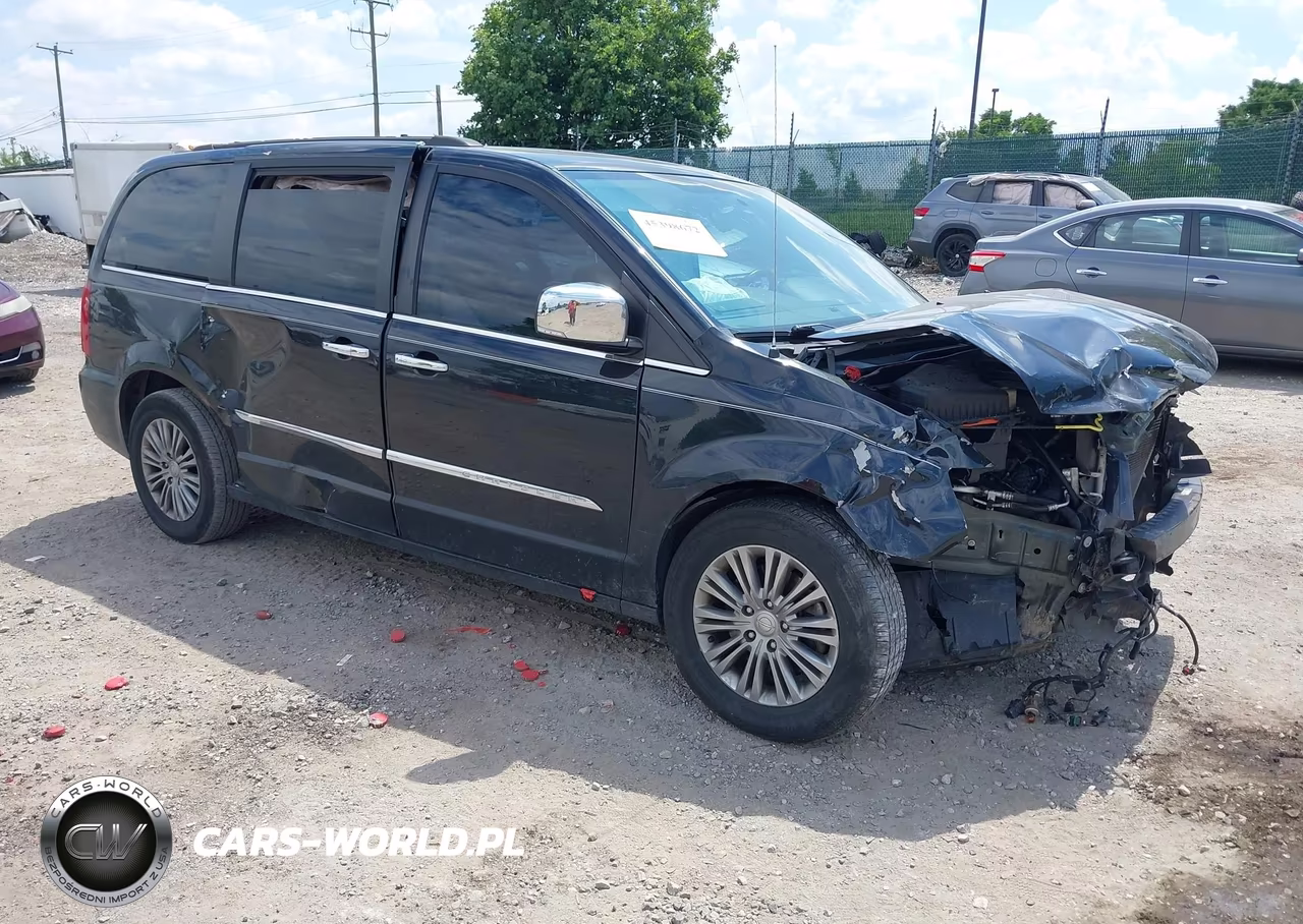 2016 Chrysler Town & Country Touring-L Anniversary Edition – zdjęcie 1 z 15