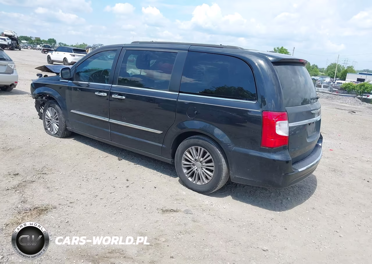 2016 Chrysler Town & Country Touring-L Anniversary Edition VIN:2C4RC1CG5GR207612 - 3