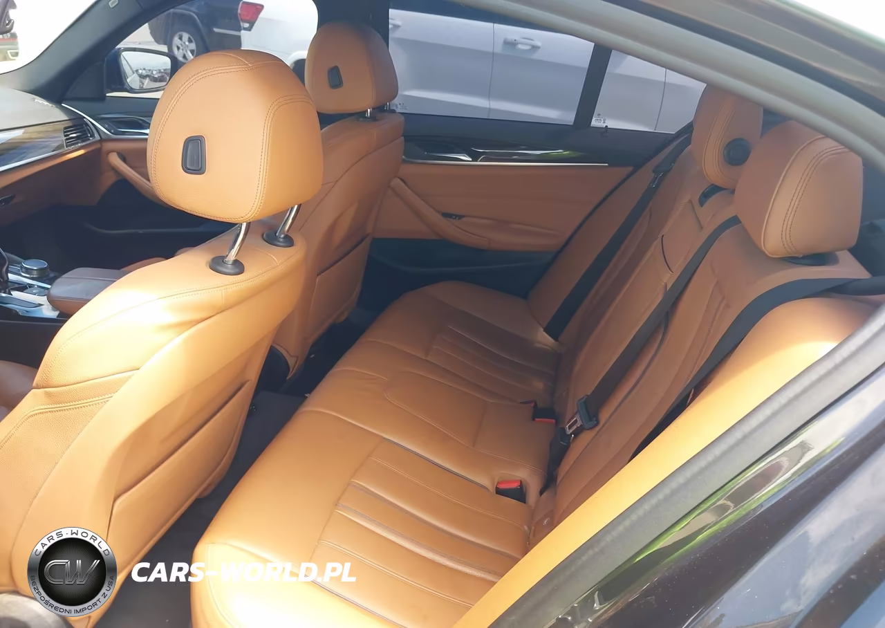 2018 BMW 530I VIN:WBAJA5C50JG900179 - 8