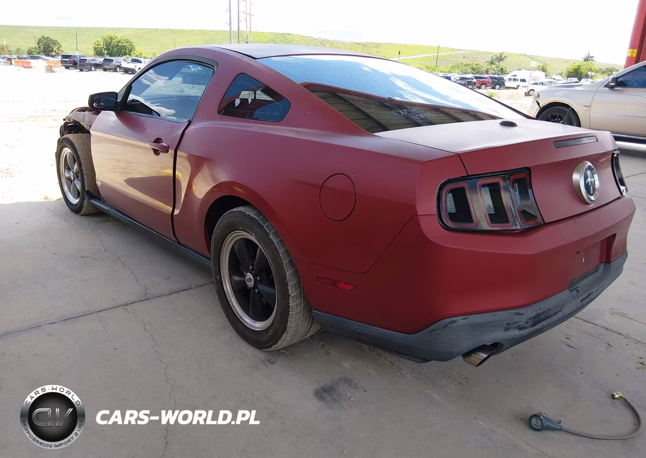 2011 Ford Mustang V6 Premium VIN:1ZVBP8AMXB5166002 - 3