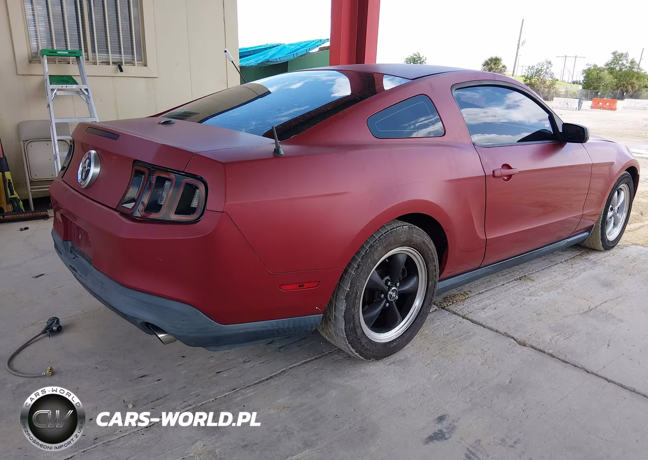 2011 Ford Mustang V6 Premium VIN:1ZVBP8AMXB5166002 - 4