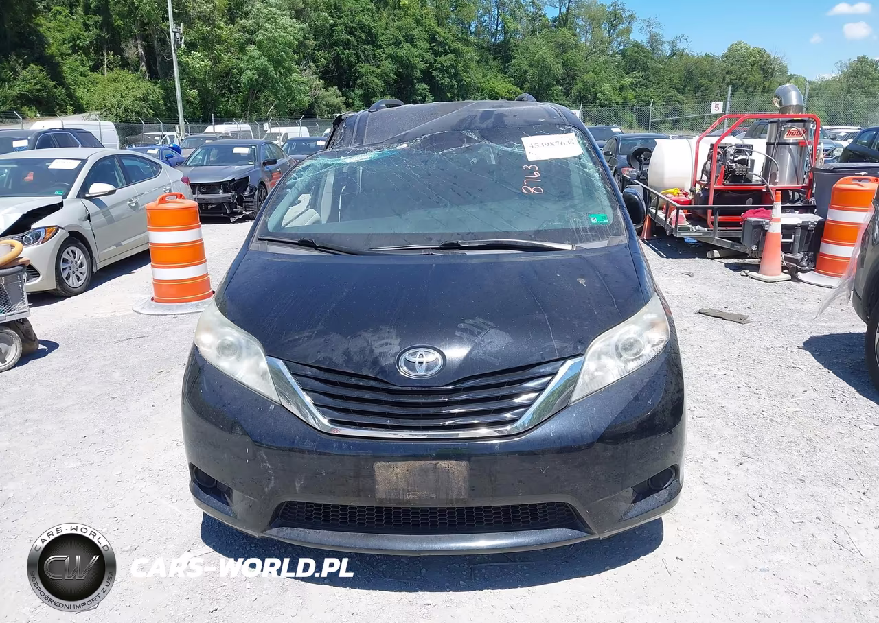 2016 Toyota Sienna Le 8 Passenger VIN:5TDKK3DC5GS750722 - 12