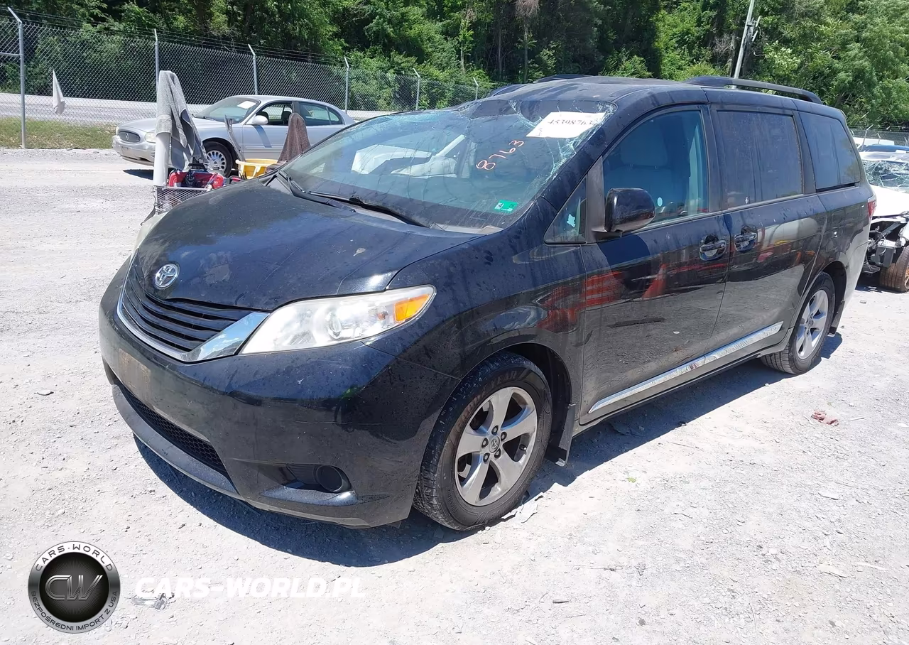 2016 Toyota Sienna Le 8 Passenger VIN:5TDKK3DC5GS750722 - 2
