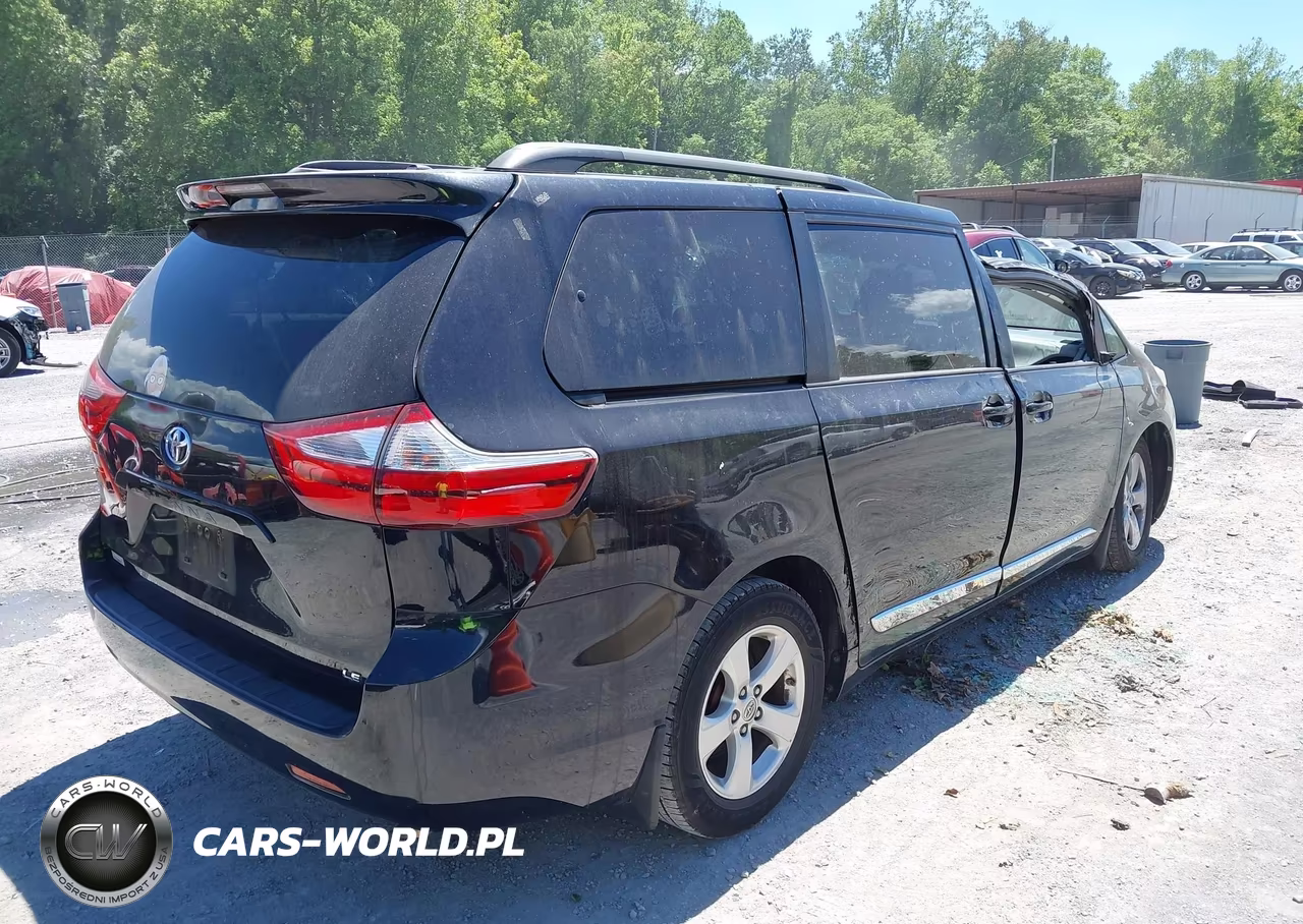 2016 Toyota Sienna Le 8 Passenger VIN:5TDKK3DC5GS750722 - 4