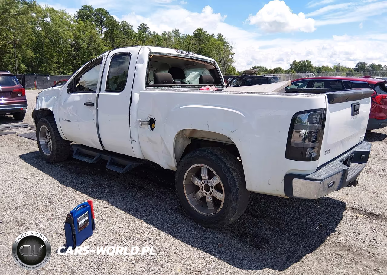 2011 GMC Sierra 1500 Work Truck VIN:1GTR2TEA7BZ352608 - 3