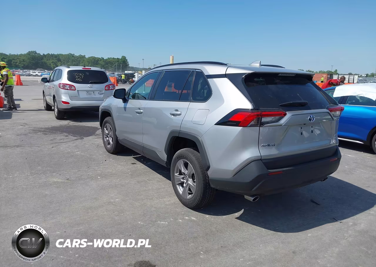 2024 Toyota Rav4 Hybrid Xle VIN:4T3RWRFVXRU112908 - 3