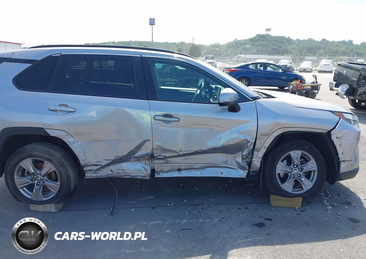 2024 Toyota Rav4 Hybrid Xle VIN:4T3RWRFVXRU112908 - 6