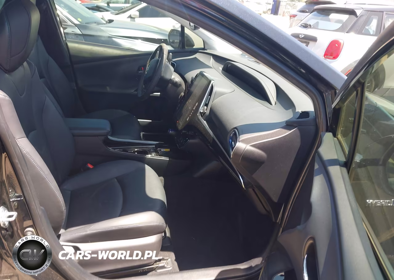 2019 Toyota Prius Limited VIN:JTDKARFU8K3075826 - 5