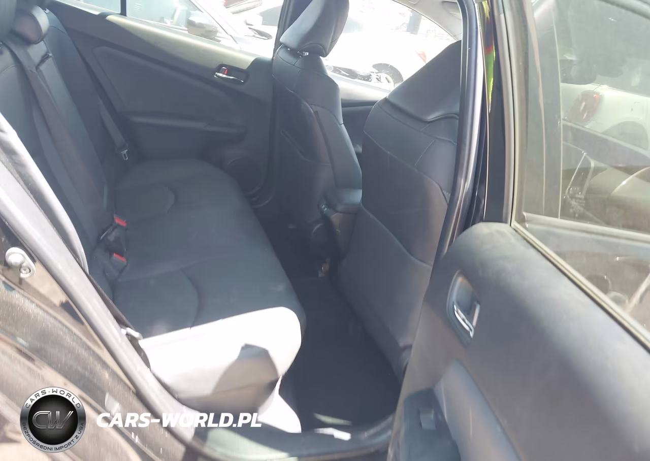 2019 Toyota Prius Limited VIN:JTDKARFU8K3075826 - 8