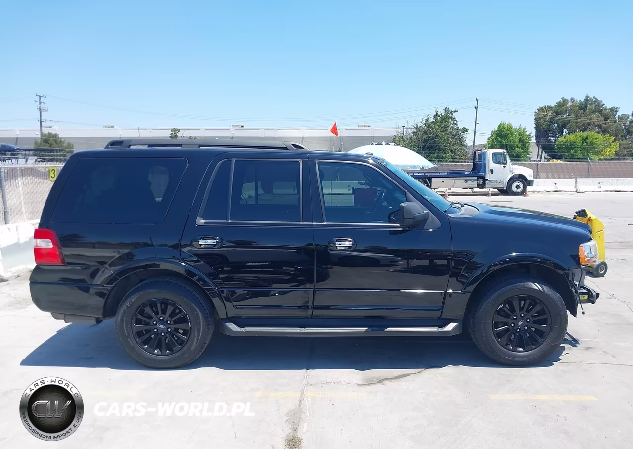 2017 Ford Expedition Xlt VIN:1FMJU1HT7HEA08152 - 14
