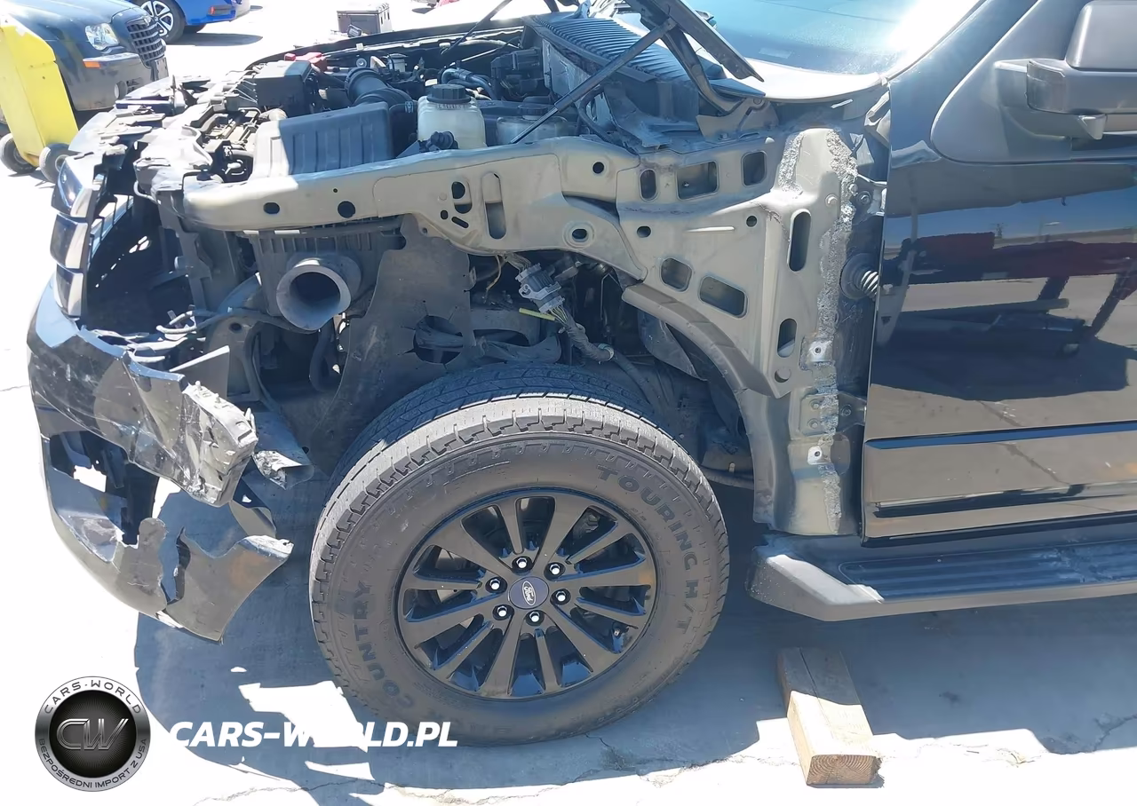2017 Ford Expedition Xlt VIN:1FMJU1HT7HEA08152 - 6