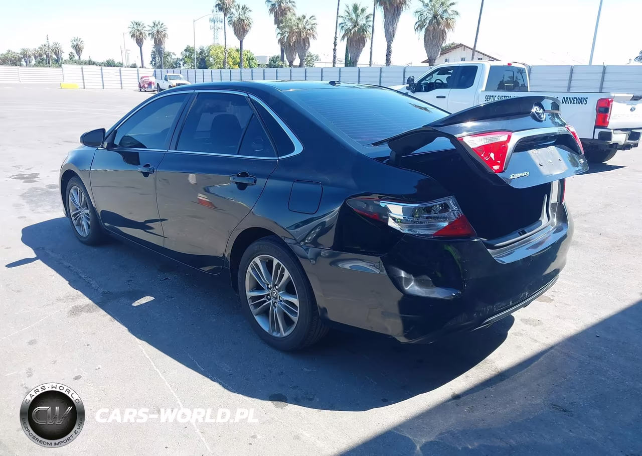 2017 Toyota Camry Se VIN:4T1BF1FK6HU375672 - 3