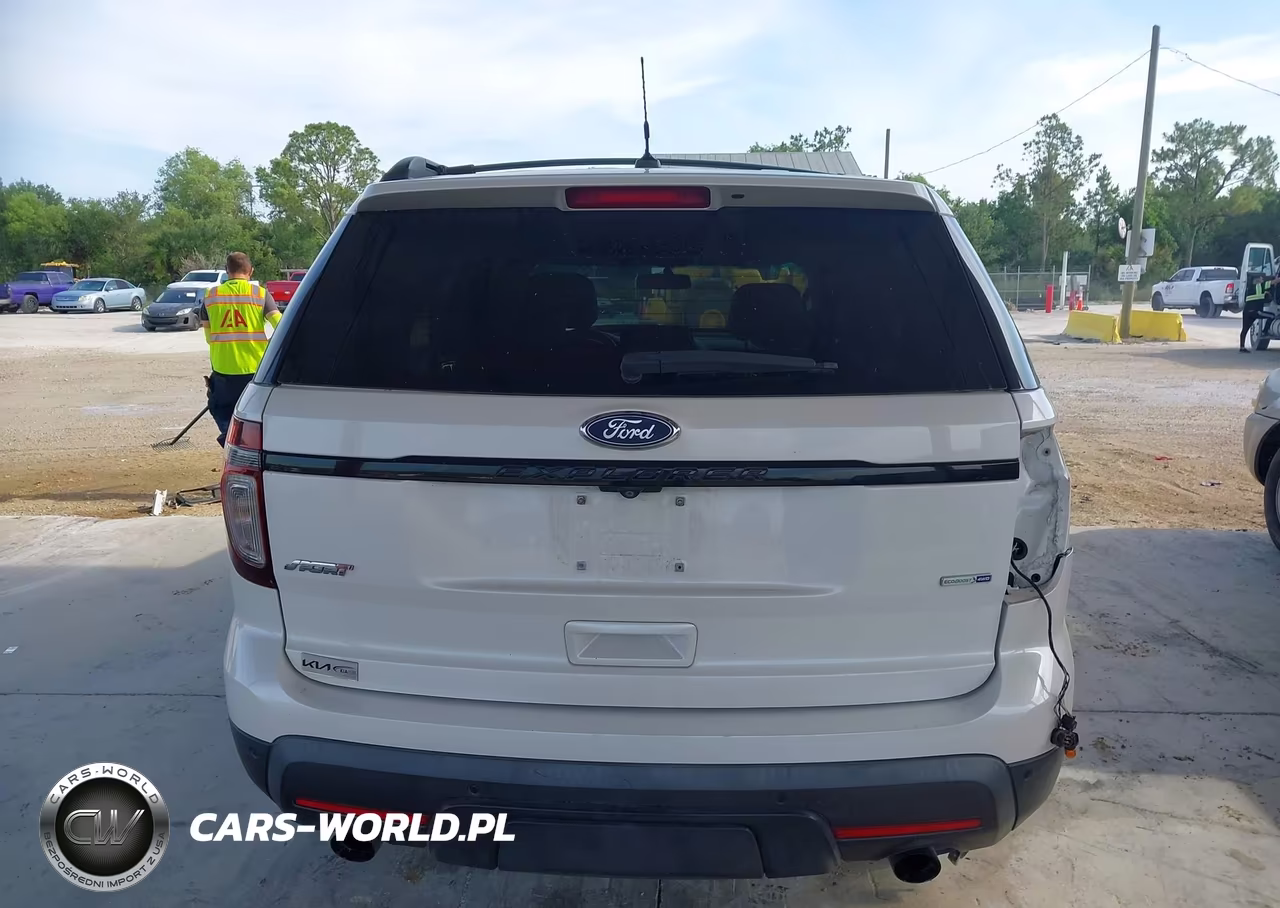 2015 Ford Explorer Sport VIN:1FM5K8GTXFGB02366 - 17