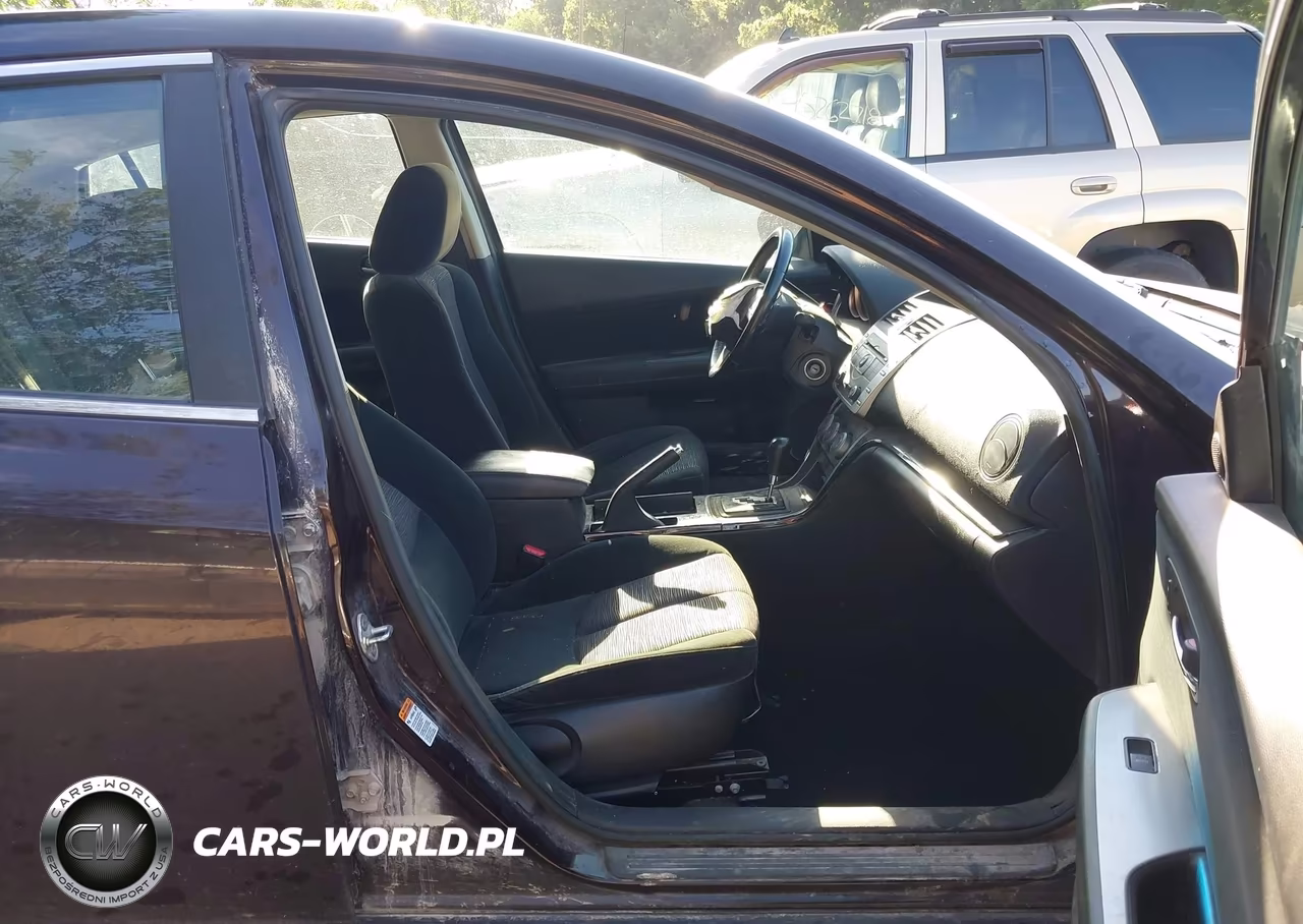 2010 Mazda Mazda6 I Touring VIN:1YVHZ8CH8A5M33105 - 5
