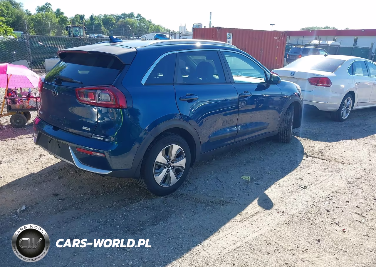 2017 Kia Niro Lx VIN:KNDCB3LC9H5096563 - 4