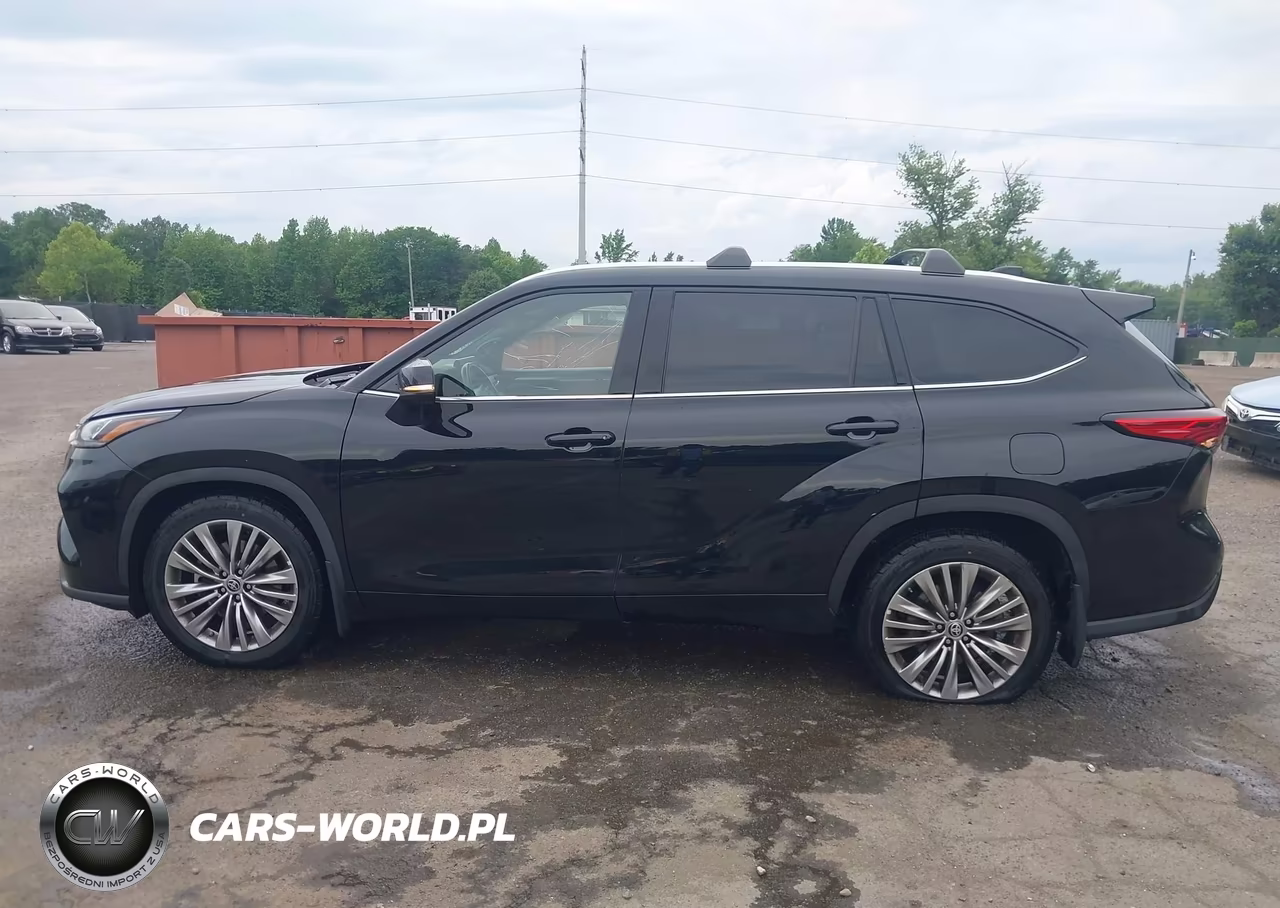 2022 Toyota Highlander Platinum VIN:5TDFZRBH6NS206242 - 14
