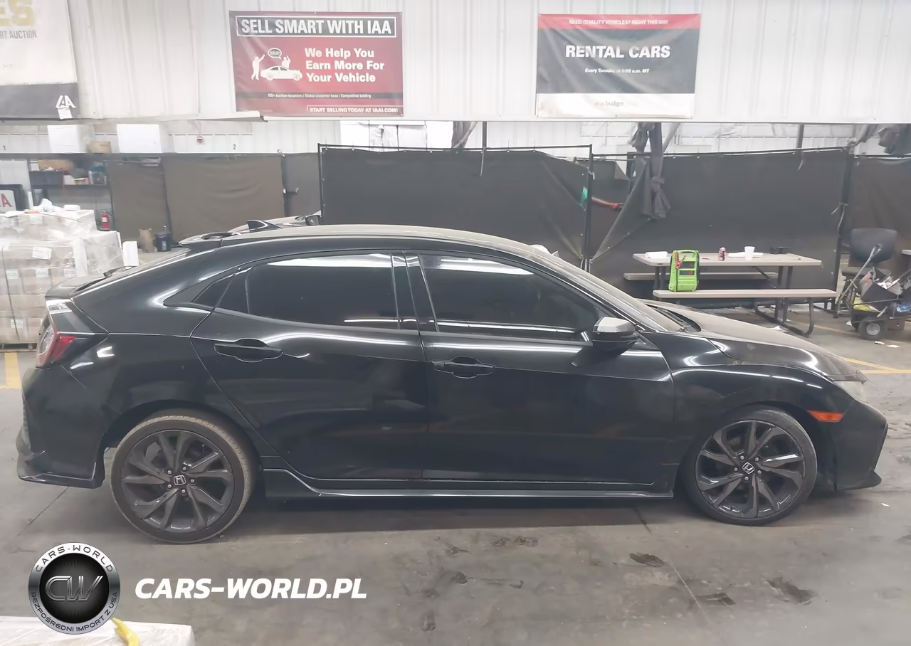 2018 Honda Civic Sport VIN:SHHFK7H43JU418252 - 13