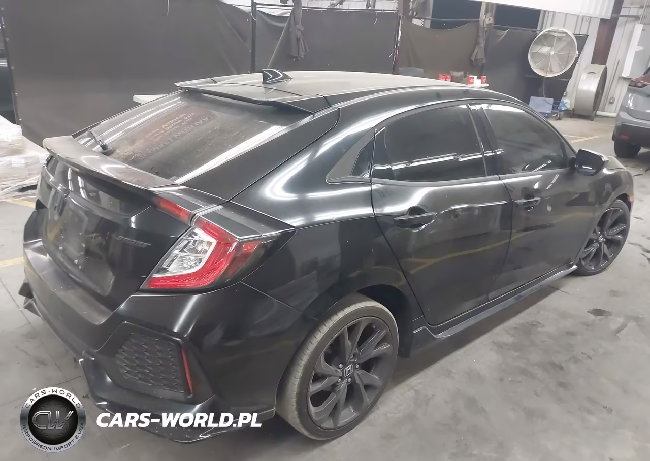 2018 Honda Civic Sport VIN:SHHFK7H43JU418252 - 4