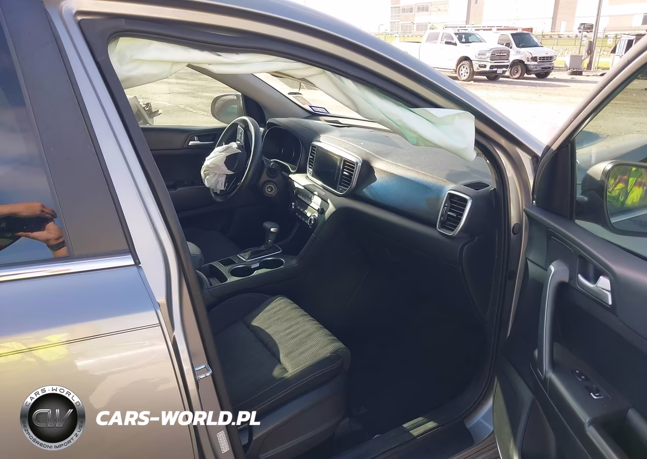 2020 Kia Sportage Lx VIN:KNDPM3AC0L7800404 - 5