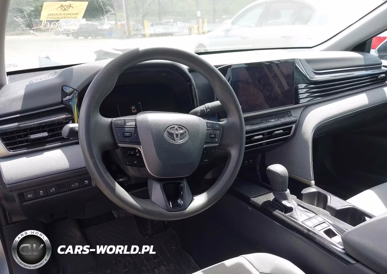 2025 Toyota Camry Le VIN:4T1DAACKXSU543669 - 20