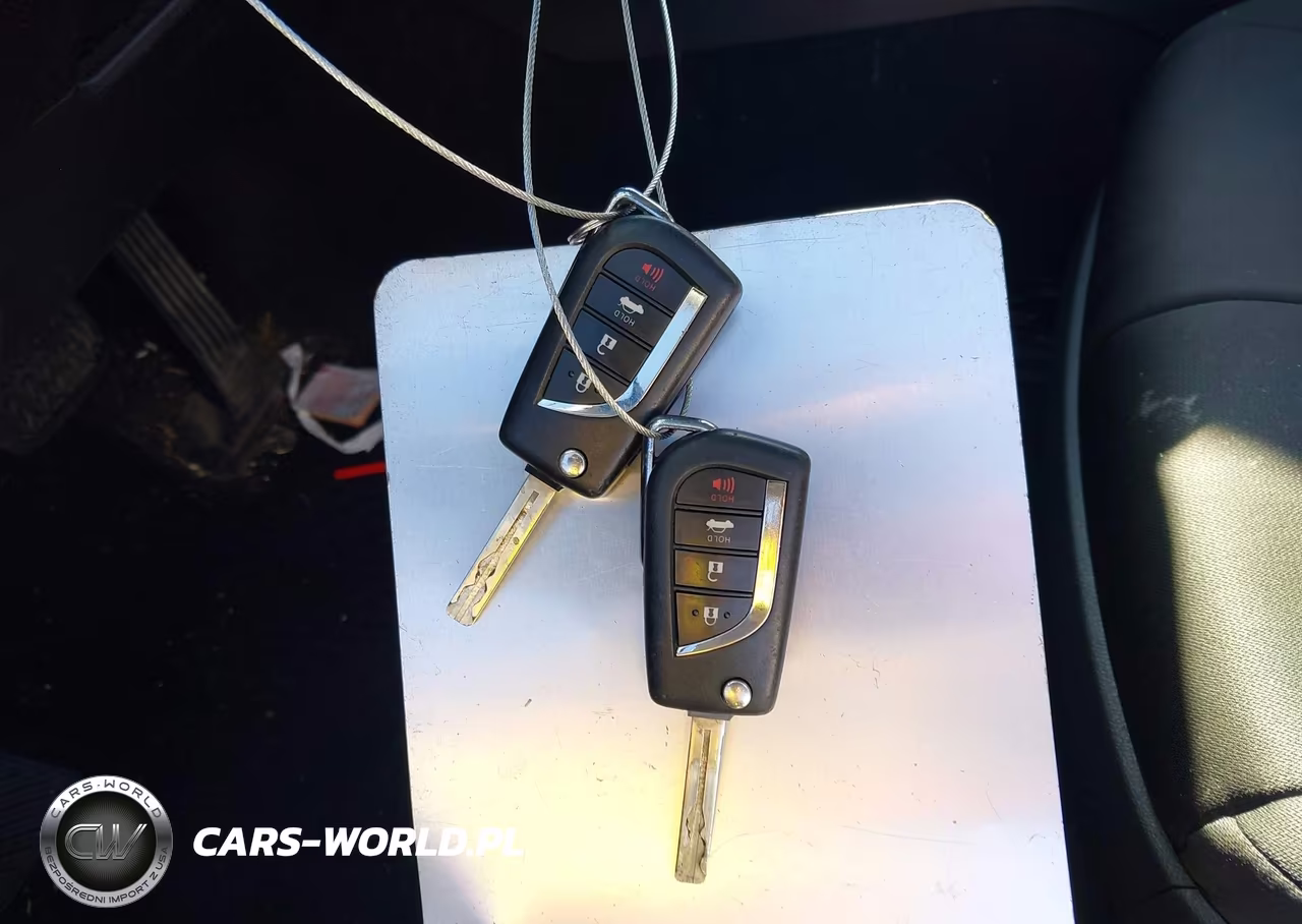 2019 Toyota Camry Le VIN:4T1B11HK7KU178917 - 11
