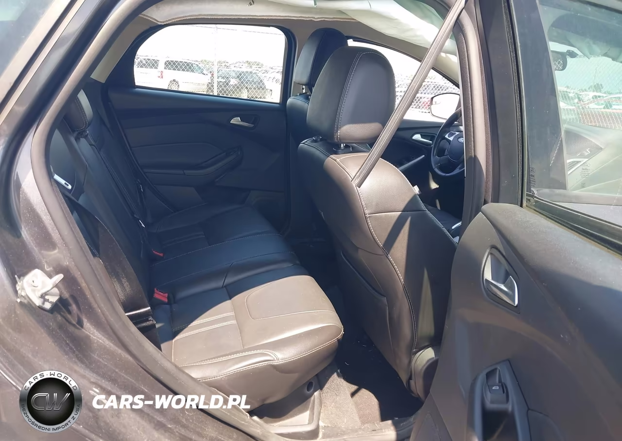 2014 Ford Focus Se VIN:1FADP3K23EL129391 - 8