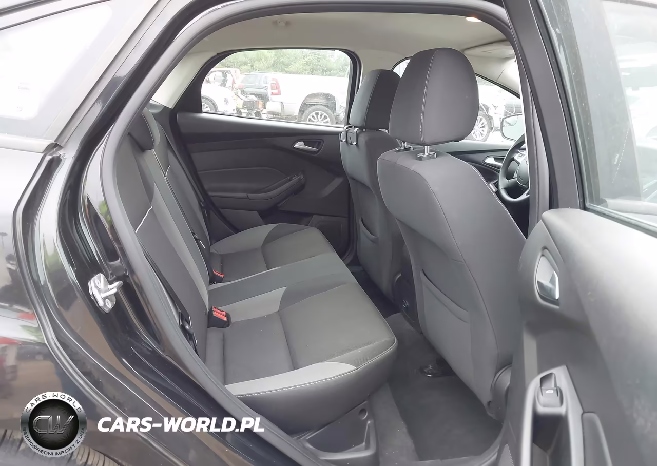 2013 Ford Focus Se VIN:1FADP3F26DL250568 - 8