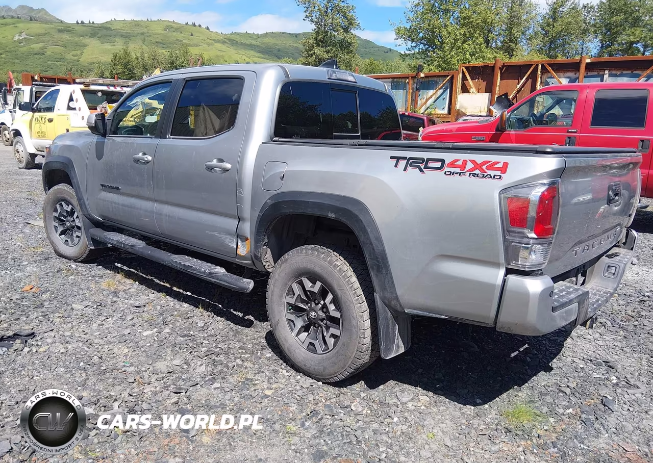 2023 Toyota Tacoma Trd Off Road VIN:3TMCZ5AN8PM622511 - 3