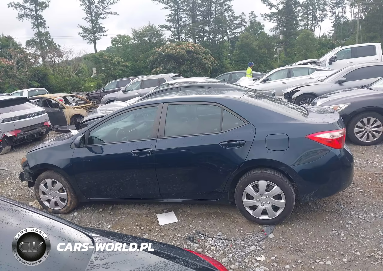2019 Toyota Corolla Le VIN:2T1BURHE4KC161395 - 13
