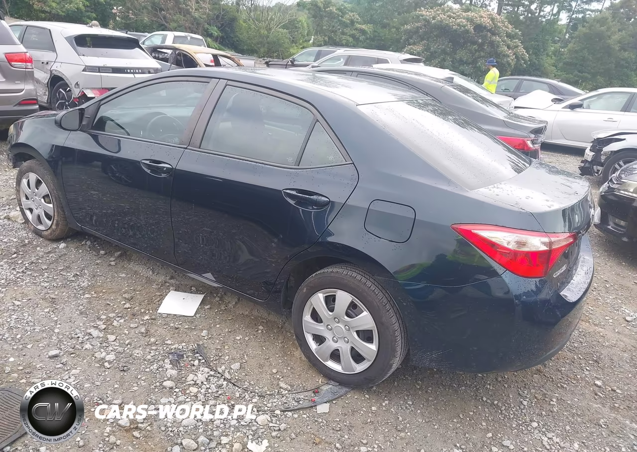 2019 Toyota Corolla Le VIN:2T1BURHE4KC161395 - 3