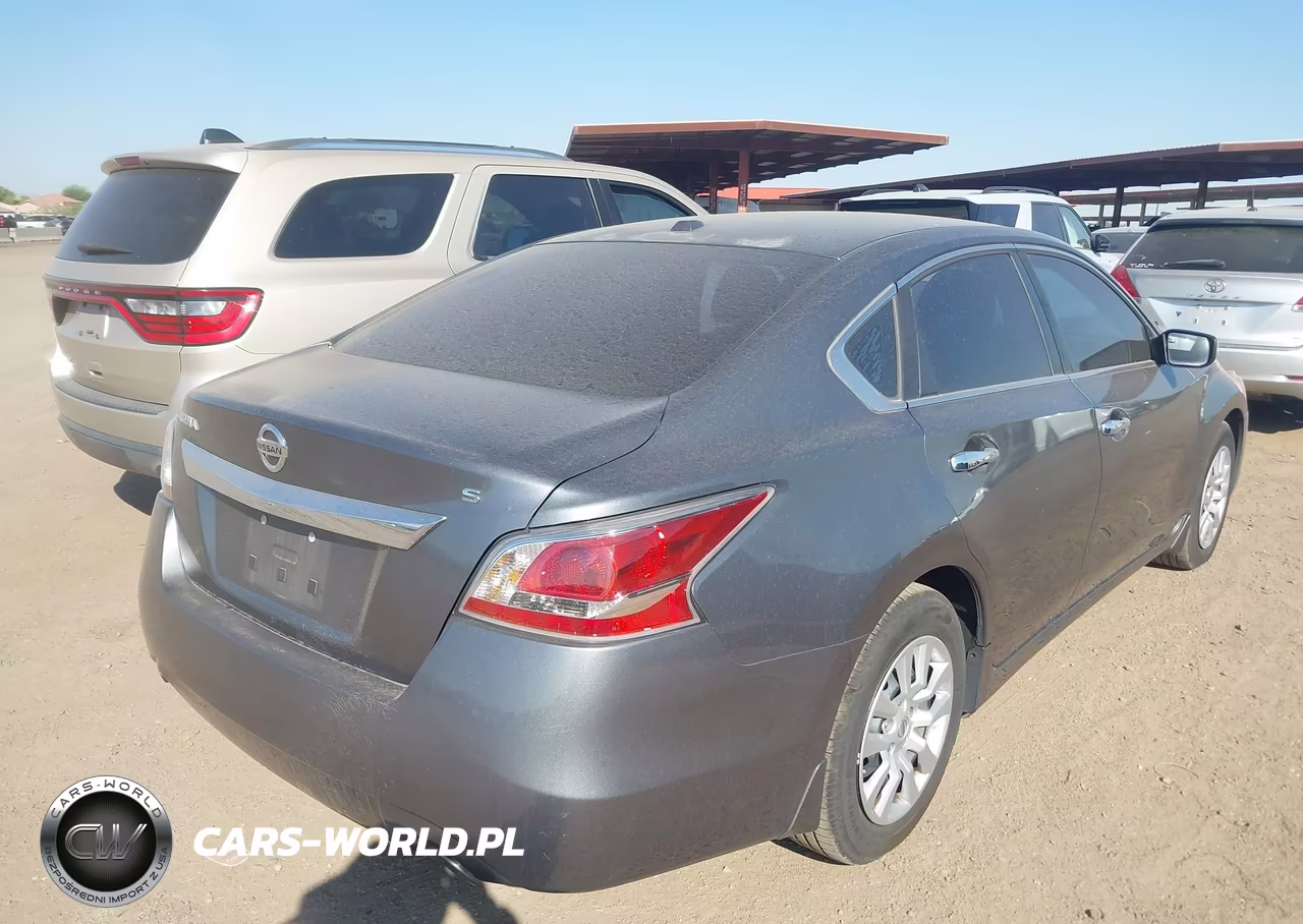 2015 Nissan Altima 2.5 S VIN:1N4AL3APXFN307394 - 4