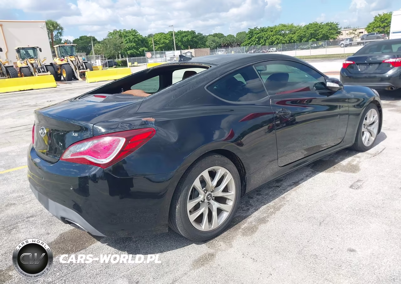 2013 Hyundai Genesis 3.8 Grand Touring VIN:KMHHU6KJ2DU079763 - 4
