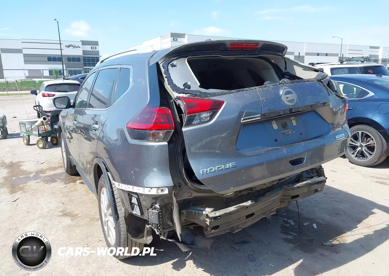 2019 Nissan Rogue S VIN:5N1AT2MT0KC760938 - 3