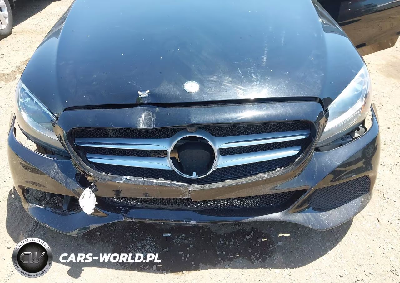 2017 Mercedes-Benz C 300 VIN:55SWF4JB4HU194530 - 6